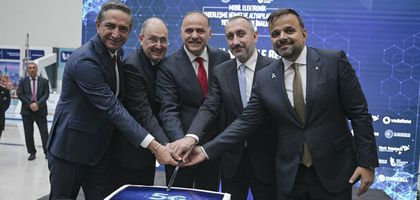 5G ihalesinde 3,5 milyar dolarlık teklif alındı