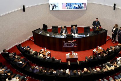 KMTSO'nun yenilenen binasında ilk toplantı