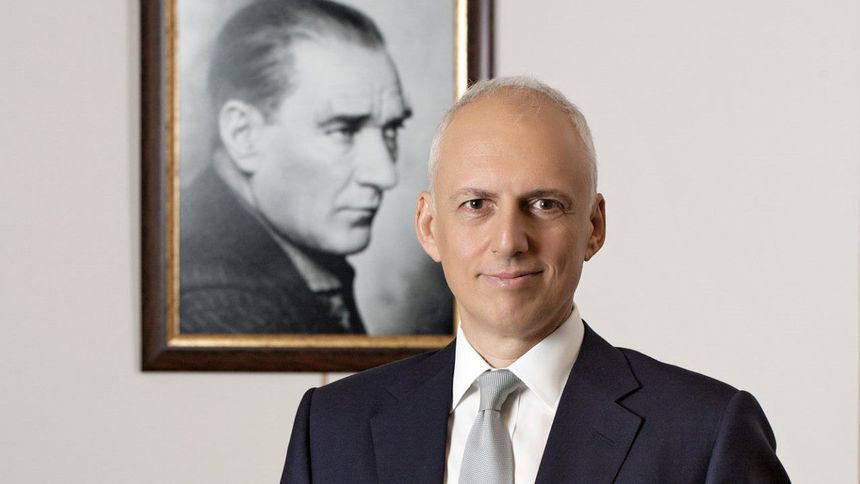 Yapı Kredi’ye 1 milyar 274 milyon dolarlık sendikasyon kredisi