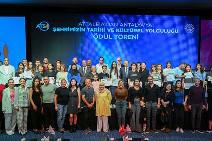 Hacısüleyman: Cumhuriyetimizi sonsuza kadar yaşatacak olan gençlerle gurur duyuyoruz