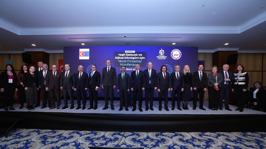 Kocaeli’de Yeşil Mutabakat ve Dijital Dönüşüm konferansı düzenlendi