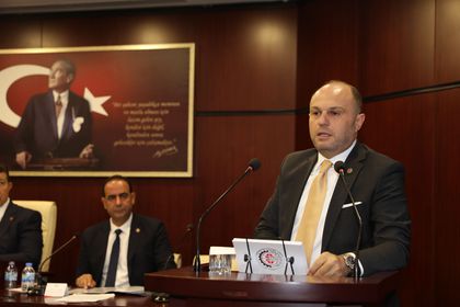 Özdurak: Faiz indirimleri reel sektöre yansımalı