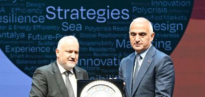 Bakan Ersoy: Erken rezervasyonlar nisan ve mayıs aylarında da devam etmeli