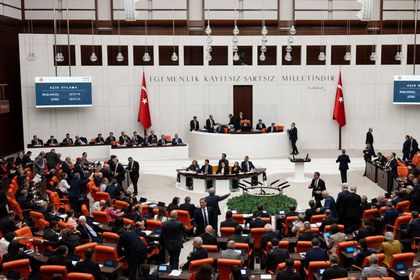 Süreç yasası görüşmeleri 'özel oturum' havasında gerçekleşti