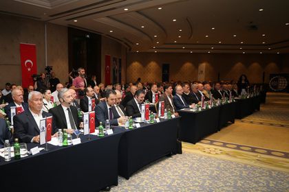 Bankacılar: Sanayicileri ortak görüyoruz | Ardıç: Biz sizi patron olarak görüyoruz!