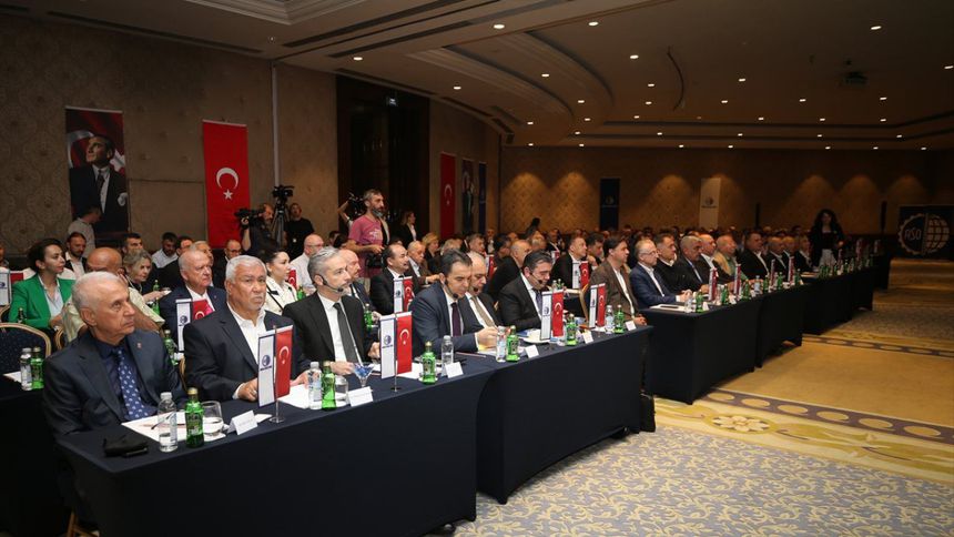 Bankacılar: Sanayicileri ortak görüyoruz | Ardıç: Biz sizi patron olarak görüyoruz! Bankacılar: Sanayicileri ortak görüyoruz | Ardıç: Biz sizi patron olarak görüyoruz!