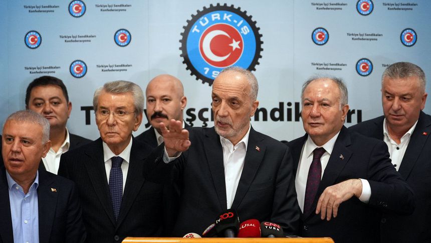 Atalay: Tartışmak istediğimiz Asgari Ücret Tespit Komisyonu'nun yapısı değil