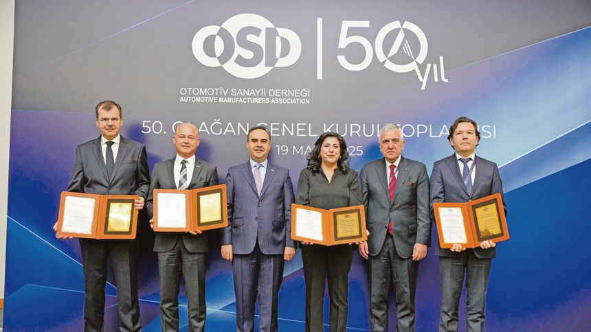 OSD'de Eroldu yeniden başkan: Yeni yatırımlarla 3 milyona yakın kapasiteye ulaşacağız