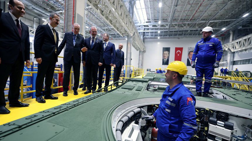 TSK'ya ALTAY tankı teslimi başladı TSK'ya ALTAY tankı teslimi başladı
