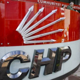 CHP’den 274 eski milletvekili istifa etti