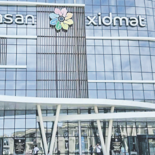 Türkiye e-Devlet sistemini tartışırken, Azerbaycan, 'Asan Hizmet'i dünyaya ihraç ediyor
