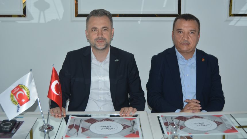 'Bulgaristan gümrük kapısında tır kuyrukları 72 saati buluyor'