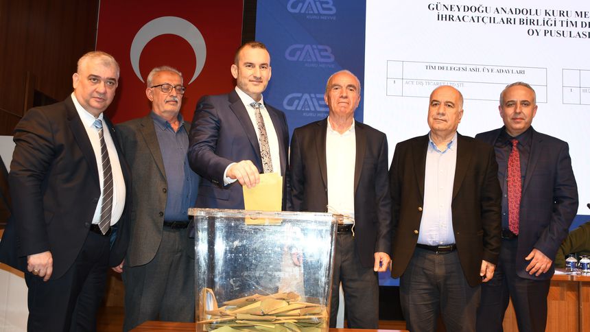 Güneydoğu Anadolu Kuru Meyve ve Mamulleri İhracatçıları Birliği’nde yeni dönem