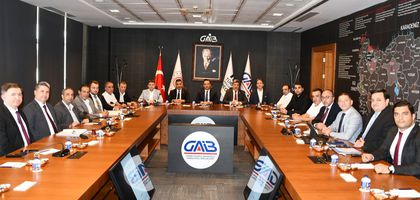 İskender Kaplan: Halı sektörü dünya pazarlarındaki gücünü koruyor