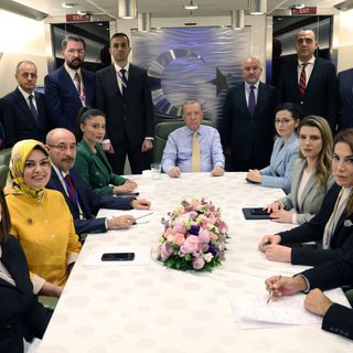 Erdoğan: Nüfus artış hızında maalesef 1,7'deyiz, bu bir intihardır