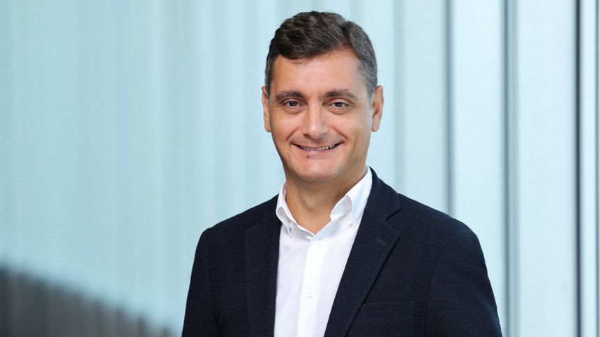 'Yerli ve milli' 'sahibinden' dünyada kendi kategorisinde 4. sırada yer alıyor 'Yerli ve milli' 'sahibinden' dünyada kendi kategorisinde 4. sırada yer alıyor