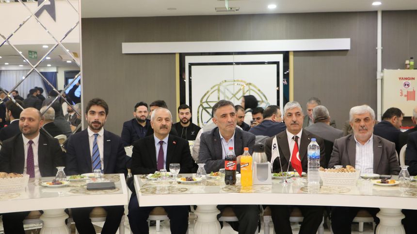 MÜSİAD Başkanı Burhan Özdemir: İş dünyası olarak sorumluluğumuz büyük