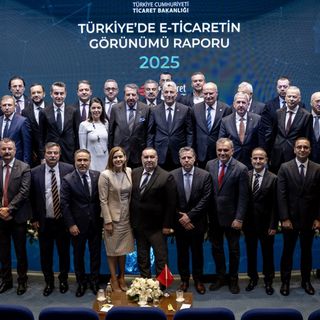 Bakan Bolat açıkladı: E-ticaret hacmi geçen yıl 4,6 trilyon liraya ulaştı