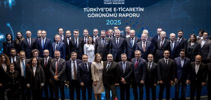 Bakan Bolat açıkladı: E-ticaret hacmi geçen yıl 4,6 trilyon liraya ulaştı