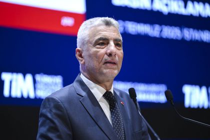 Bakan Bolat: Yıllık ihracat 267 milyar dolara ulaştı