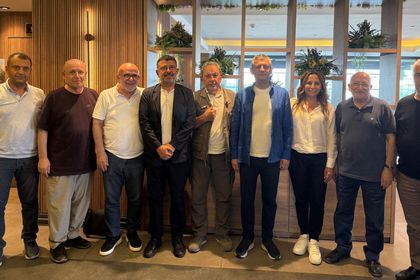 Vatandaş, ‘CHP gelirse  ekonomi düzelir, bizi AB’ye  tam üye yapar’a inanacak