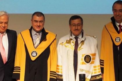Dünyada ilk 8’li çapraz karaciğer nakliyle aynı anda 8 hayat kurtardılar