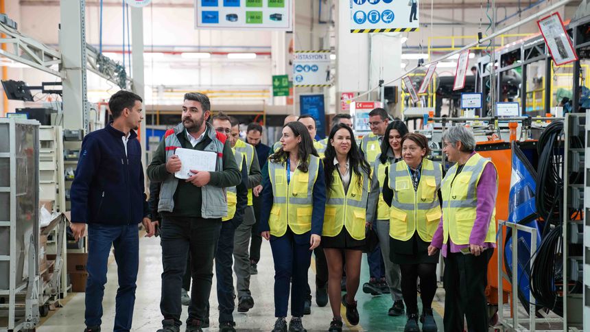 Karsan, ILO ve Borçelik’ten kız öğrencilerin istihdamına yönelik iş birliği