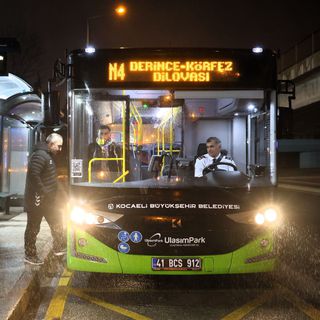 Kocaeli Büyükşehir Belediyesi’nden gece ulaşımına yeni düzenleme