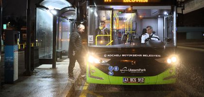 Kocaeli Büyükşehir Belediyesi’nden gece ulaşımına yeni düzenleme