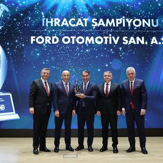 Otomotivde ihracatın şampiyonları ödüllendirildi