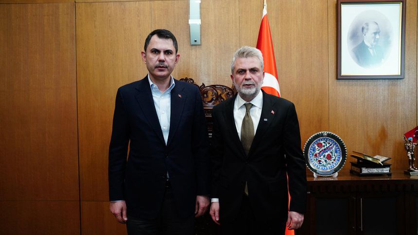 Bakan Kurum, Fırat Görgel'i ziyaret etti