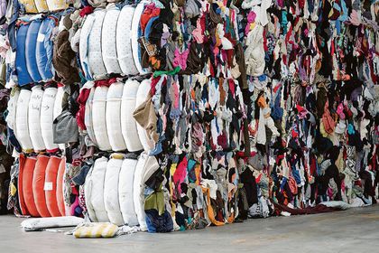 İkinci el kıyafet ithalatına izin çıktı