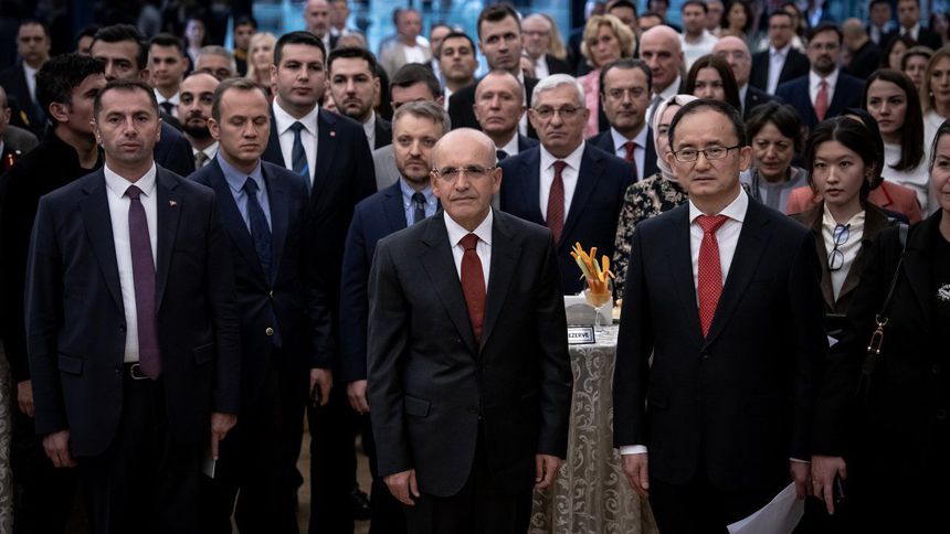 Bakan Şimşek: Türkiye ile Çin arasında daha yakın bir iş birliğini gerekiyor