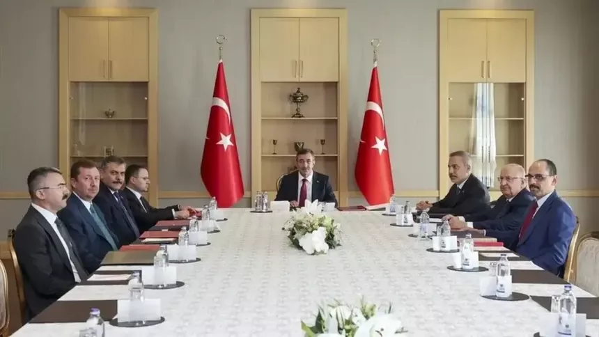 Süreçte alt komisyonlar 6 bakanlık bünyesinde oluşturulacak Süreçte alt komisyonlar 6 bakanlık bünyesinde oluşturulacak