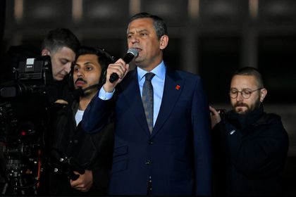 Özgür Özel'den 'erken seçim' çağrısı: Boylarının ölçüsünü alsınlar