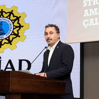 İZSİAD geleceğin projelerini hayata geçirecek