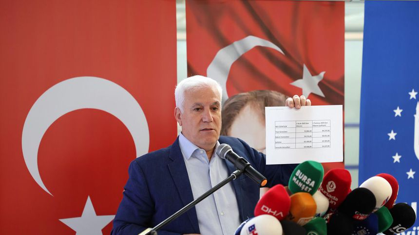 Başkan Bozbey: Teklifimiz kabul gördü, ama sendika engelledi