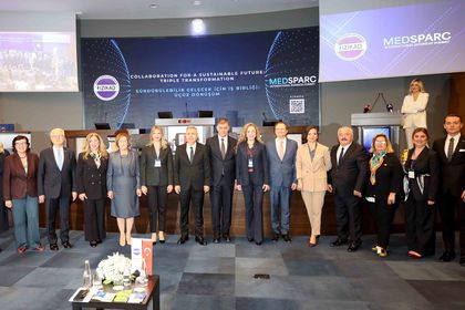 Üçüz dönüşümün yol haritası İzmir’de çizildi