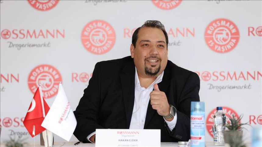 Türkiye'de güzellik pazarının cirosu 200 milyar TL’nin üzerine çıktı Türkiye'de güzellik pazarının cirosu 200 milyar TL’nin üzerine çıktı