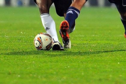 Gençler futbolu spor olarak değil yasa dışı bahisle gelir kapısı görüyor