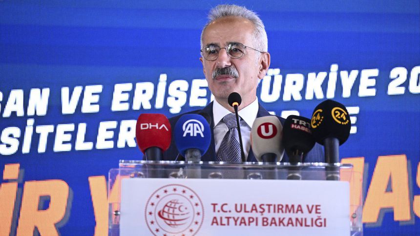 Bakan Uraloğlu: Dünya çapında küresel bir üretici ve ihracat ülkesiyiz