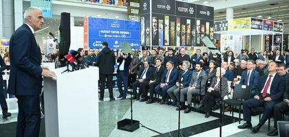 Bakan Ersoy: Bin 300 halk kütüphanesiyle 800 bin metrekareye ulaşarak rekor kırdık