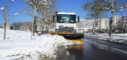 Kahramanmaraş’ta karla mücadele sürüyor