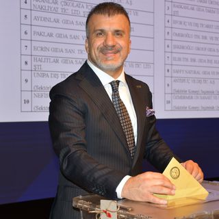 Celal Kadooğlu, güven tazeledi!