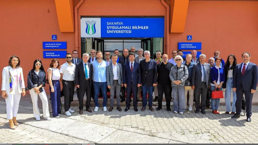 'Şehrin ihtiyaçlarına yönelik fakülte açmaya devam ediyoruz'
