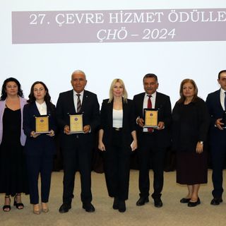 Çevre Hizmet Ödülleri sahiplerine verildi