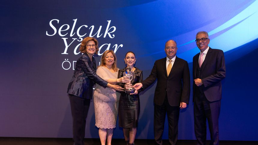 Selçuk Yaşar Ödülü bilim insanı Prof. Dr. Uysal’a verildi