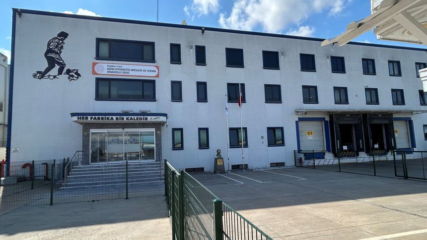 Türkiye’nin ilk sektöre entegre meslek lisesi eğitime başlıyor