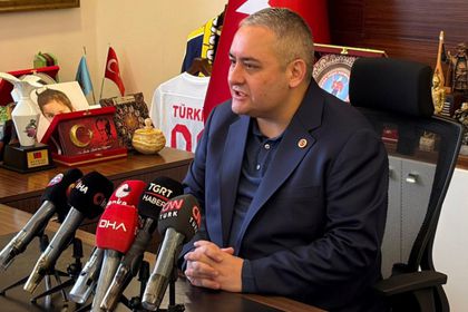 Futbolda kapanan transfer dönemi belediyelerde ne kadar sürecek?