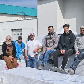 Marble İzmir’in etkinliklerinden Heykel Çalıştayı’nda üretim süreci başladı